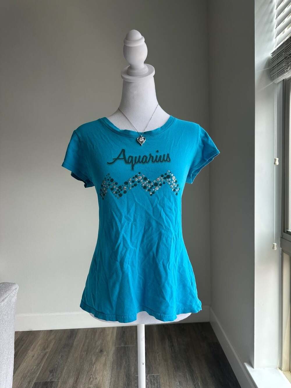 Self Esteem Rocker Girl Aquarius Graphic Tee Aqua Blue Studded Top Juniors XXL